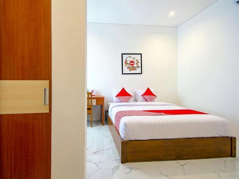 Super Oyo 13I9 88 Exclusive Guesthouse Kejayan Ngoại thất bức ảnh